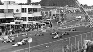 Formel 1: Start zum "Großen Preis von Europa" am 07.10.1984 auf dem Nürburgring. © picture-alliance / dpa 