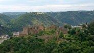 Burg Rheinfels bei St. Goar, Teil des UNESCO-Welterbe Oberes Mittelrheintal, im Juli 2021. © picture alliance / imageBROKER Foto: Michael Dietrich