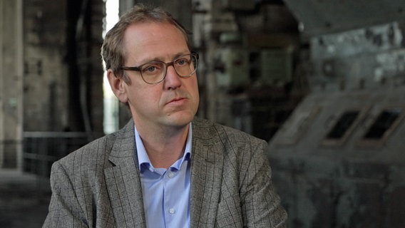 Phillip Auman, Leiter des Historisch-Technischen Museums in Peenemünde. © NDR 