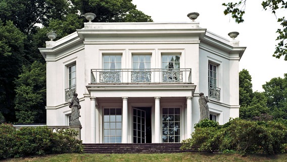 Ehemaliges Wohnhaus des Architekten Cäsar Pinnau im Baurs Park in Hamburg. © Historische Museen Hamburg Foto: Oliver Heissner