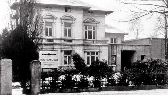 Villa im Hamburger Stadtteil Wandsbek und Studio der Filmgesellschaft Real-Film 1948 © Studio Hamburg/NDR 