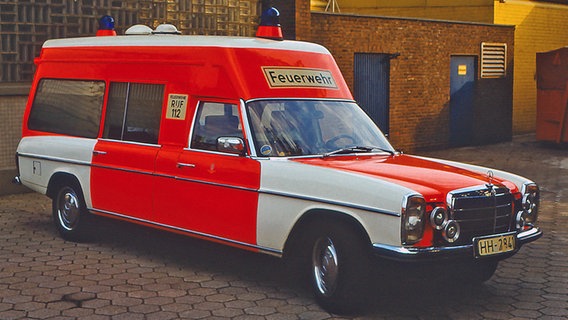 Fahrzeug der Hamburger Feuerwehr © Archiv Hamburger Feuerwehr Historiker e.V. 