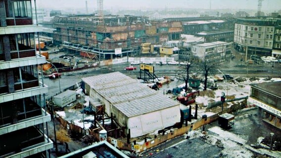 Neubau des dritten Altonaer Bahnhofs Ende der 70er-Jahre © Altonaer Stadtarchiv 