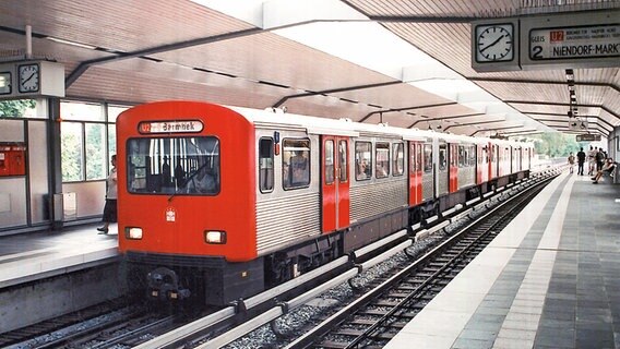 Hamburger U-Bahnzugmodell DT2, das ab 1962 gebaut wurde © Hochbahn  Hamburg 