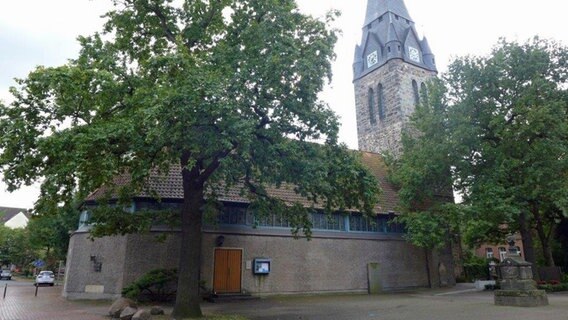 Die Notkirche St. Petri in Hannover-Döhren © Volker Gläntzer 