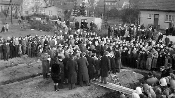 Neubau der Schule in Iserbrook 1949 © Staatsarchiv Hamburg, Signatur 720-1/343-1_10522 