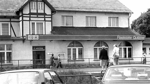 Die Raststätte Quitzow an der Transitstrecke F5, aufgenommen am 14.08.1978. © picture-alliance / dpa Foto: Guenter Bratke