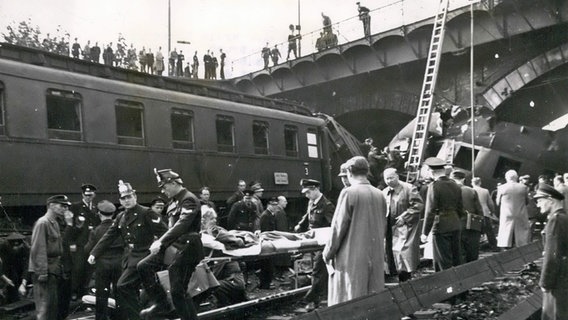 Zugunglück in Hamburg am 18. September 1952 © IMAGO / ZUMA/Keystone 