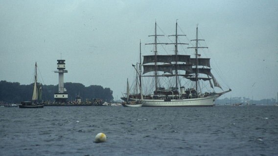 Die "Sea Cloud" beim Windjammertreffen 1980 in Kiel © Stadtarchiv Kiel Foto: Georg Gasch