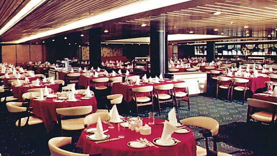 Restaurant auf der TS  "Hamburg". © Uwe Noack 