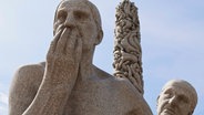 Skulpturen von Gustav Vigeland in der Vigeland-Skulpturenanlage im Frognerpark in Oslo (Norwegen). © picture alliance / robertharding | Eleanor Scriven 