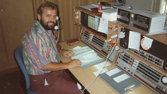 Bernd Wagemeyer, Küstenfunker bei Rostock Radio © Bernd Wagemeyer 