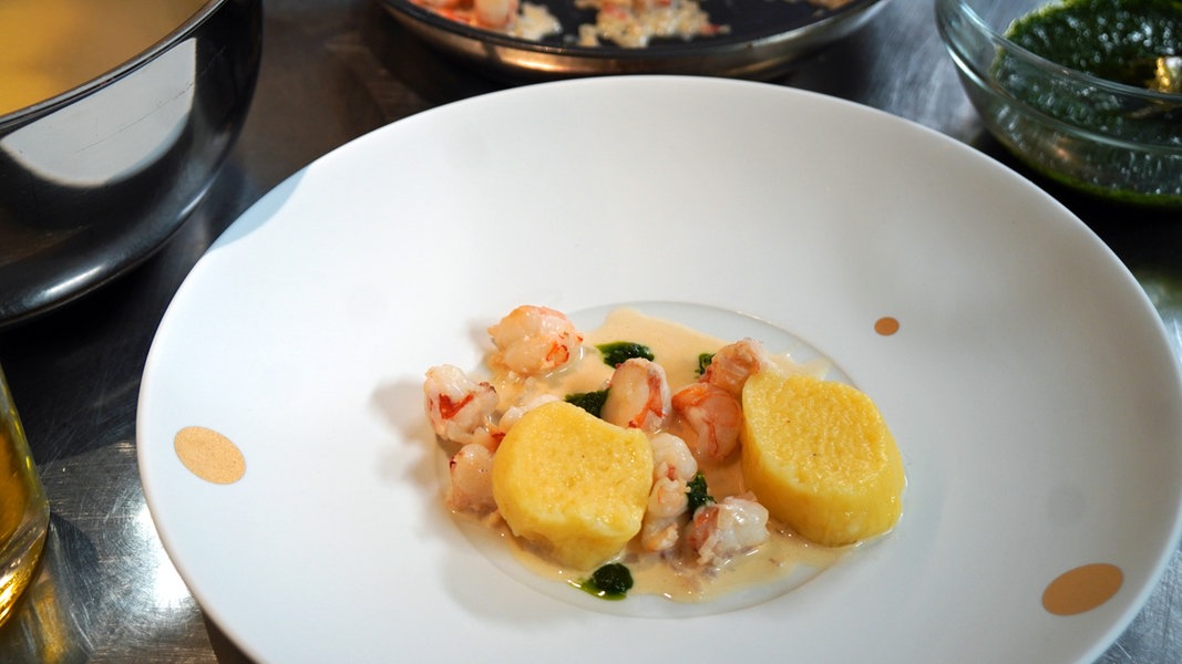 Gnocchi with shrimps and wild garlic oil |  > – Guide – Cooking