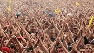 Publikum beim Festival Rock am Ring in Nürburg. © dpa-Bildfunk 