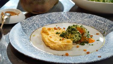 Steckrüben-Hummus mit Ei © NDR Foto: Florian Kruck