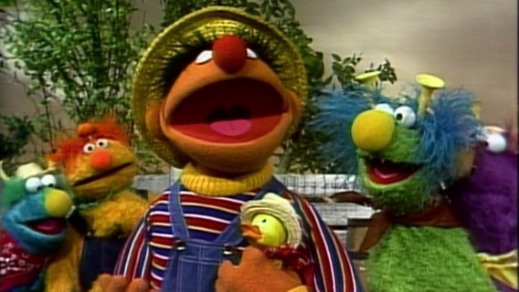 Ernie singt mit Monstern ein Lied © NDR Foto: screenshot