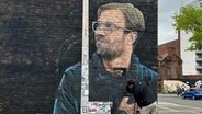 Liverpool Trainer Jürgen Klopp als Mural © NDR Foto: n.n.