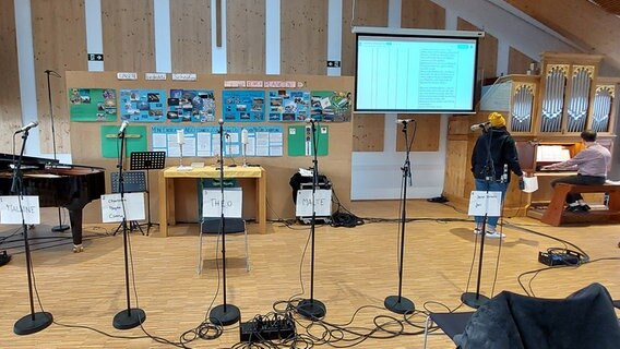 Probe für den Gottesdienst in der Christophorus-Schule in Rostock © Kirche im NDR Foto: Sarah Oltmanns