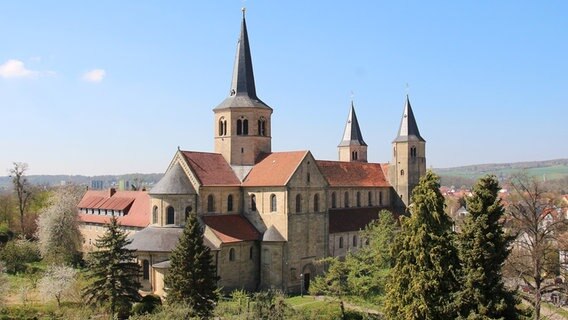 Die Basilika Sankt Godehard in Hildesheim © Godehard-Gemeinde Hildesheim Foto: Wolfgang Holze