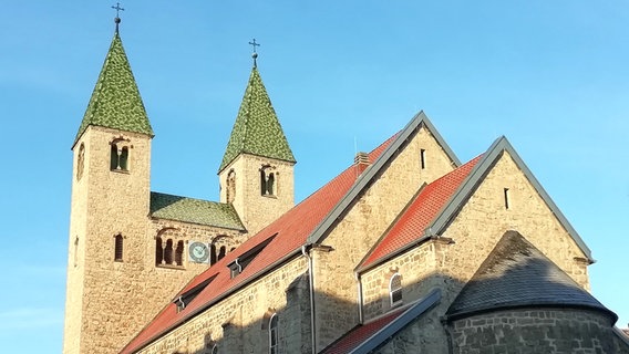 Türme der Kirche Sankt Elisabeth in Hildesheim © Katholische Pfarrgemeinde Sankt Godehard 