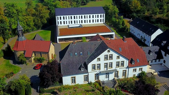 Kloster Nette aus der Luft © Kirche im NDR 