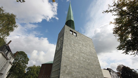Die Hauptkirche St. Nikolai beim Hamburger Klosterstern  