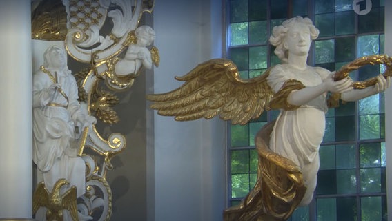 Bild vom Taufengel der Christianskirche in Hamburg-Ottensen © Das Erste Foto: Screenshot