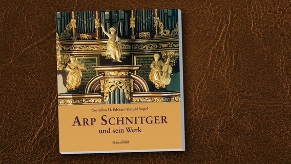 Cornelius H. Edskes /Harald Vogel: Arp Schnitgerund sein Werk. Bildband (Buchcover, Hauschild) © Hauschild 