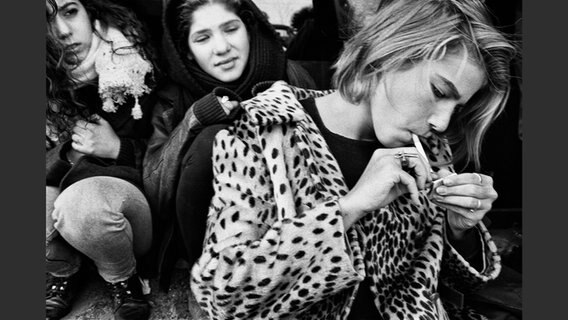 Karen Marshall: Jen, Blake and Rachel © Kehrer Verlag Foto: Karen Marshall