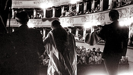 Maria Callas in der Mailänder Scala © La Scala Archives 