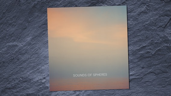Cover: Mat Hennek - Sounds of Spheres © Steidl Verlag 