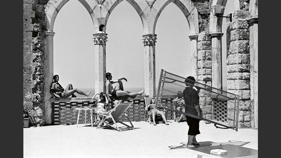Bild aus dem Buch: "La lunga strada di sabbia" © Archivio Fotografico Paolo di Paolo Foto: Paolo di Paolo