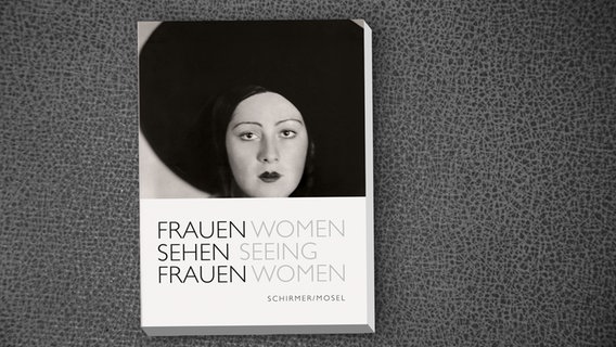 Bildband: "Frauen sehen Frauen" © Schirmer/Mosel 
