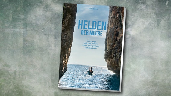 Cover des Buches "Helden der Meere" von York Hovest © teNeues Foto: York Hovest