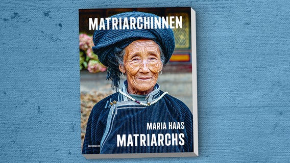 Maria Haas: "Matriarchinnen" (Cover) © Kerber Verlag Foto: Maria Haas