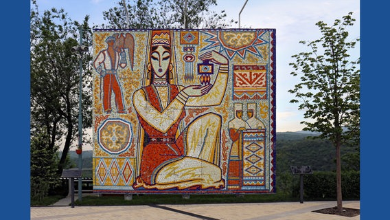 Mosaik auf dem Kok-Tobe-Berg in Almaty (Kasachstan) © Lukas Verlag für Kunst- und Geistesgeschichte 