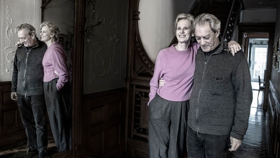 Siri Hustvedt und Paul Auster in ihrer Wohnung in Brooklyn © picture alliance / DN | Eva Tedesj?/DN/T Foto: Eva Tedesj?