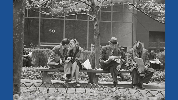 Park Benches: Love is Everywhere, 1946 © Stanley Kubrick / Taschen Verlag 