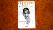 Cover:  Josephine Baker, Marcel Sauvage:  "Tanzen, Singen, Freiheit. Memoiren" © Reclam 