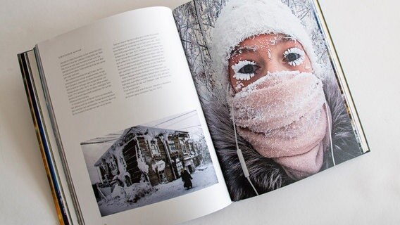 Blick ins Buch "Extremes Wetter" © Frank Hedberg/teNeues 