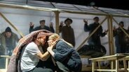 Szene aus der Aufführung "Der Schwarze Mönch" © Krafft Angerer/Thalia Theater Foto: Krafft Angerer