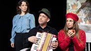 Szene aus "Altes Land" im Ohnsorg Studio © Sinja Hasheider/Ohnsorg Theater Foto: Sinja Hasheider