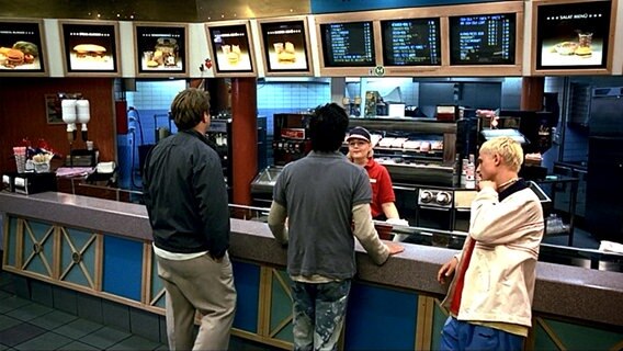 Eine Szene aus dem Film "Absolute Giganten" © X Filme 