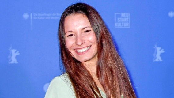 Regisseurin Anne Zohra Berrached bei der Berlinale Regisseurin Anne Zohra Berrached bei der Berlinale © 13.06.2021