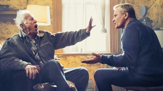 Lance Henriksen und Viggo Mortensen streiten sich als Vater und Sohn im Film "Falling". © picture alliance/dpa/2020 PROKINO Filmverleih GmbH | 2020 PROKINO Filmverleih GmbH 