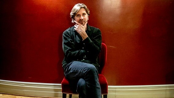 Der schwedische Regisseur Ruben Östlund in Göteborg im Frühjahr 2022 Der schwedische Regisseur Ruben Östlund in Göteborg im Frühjahr 2022 © IMAGO / TT