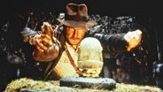 Harrisson Ford als Indiana Jones im ersten Abenteuer "Indiana Jones und die Jäger des verlorenen Schatzes" von 1981 © Paramount/courtesy Everett Collection Paramount über imago pictures 