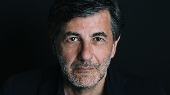 Mario Giordano im Porträt © Viktor Strasse 
