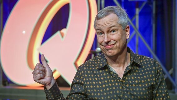 Thomas Hermanns, Moderator und Komiker, steht im Quatsch Comedy Club. © picture alliance/dpa/dpa-Zentralbild Foto: Jens Kalaene