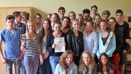 Die 10. Klasse des Gymnasiums Blankenese. © NDR Foto: Susanne Birkner